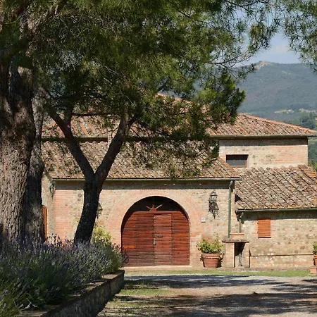 Sigliano Sleeps 6 Pool Wifi Appartement San Litardo