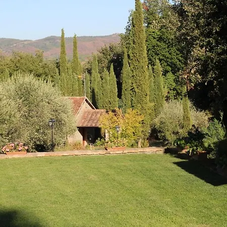 Sigliano Sleeps 6 Pool Wifi Apartment *