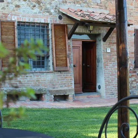 Appartement Sigliano Sleeps 6 Pool Wifi San Litardo