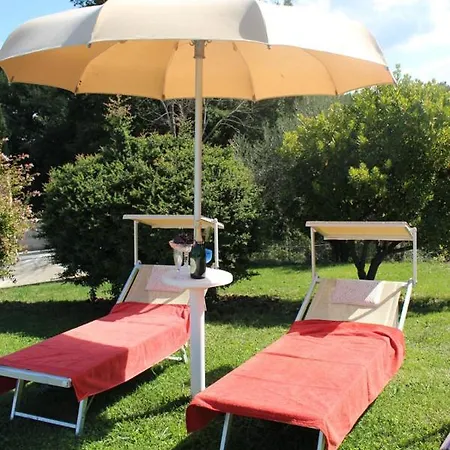 Apartment Sigliano Sleeps 6 Pool Wifi *