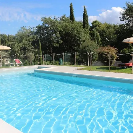Appartement Sigliano Sleeps 6 Pool Wifi