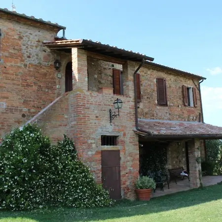 Apartment Sigliano Sleeps 6 Pool Wifi