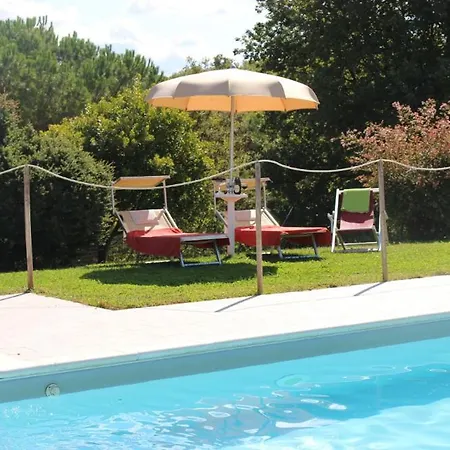 Sigliano Sleeps 6 Pool Wifi