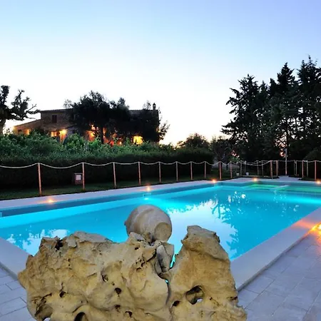 Apartment Sigliano Sleeps 6 Pool Wifi San Litardo