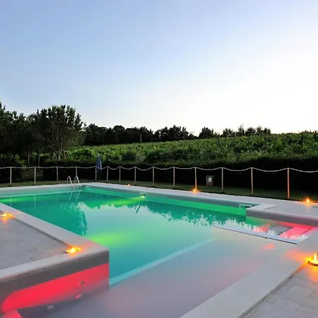 Appartement Sigliano Sleeps 6 Pool Wifi